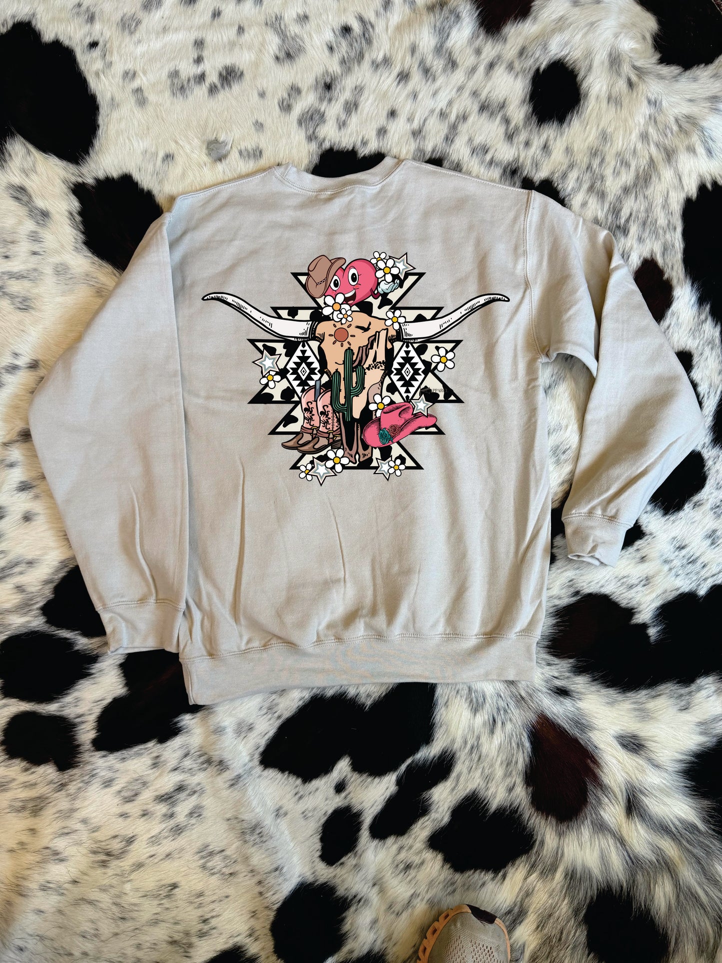 Bull horn grapics Crewneck